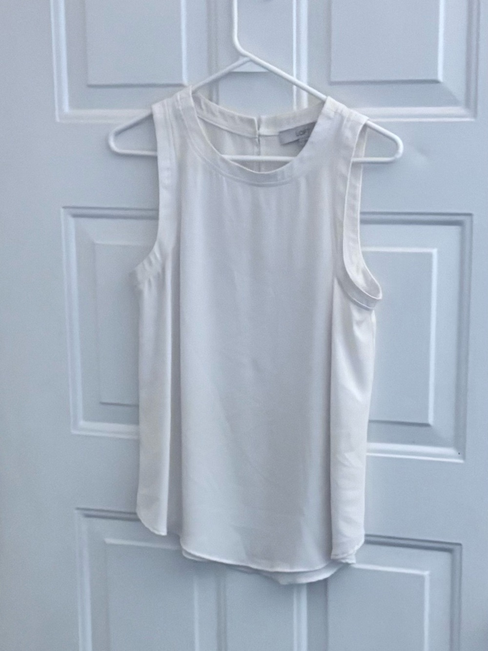 LOFT Ivory Sleeveless Camisole Top PRICE FIRM!